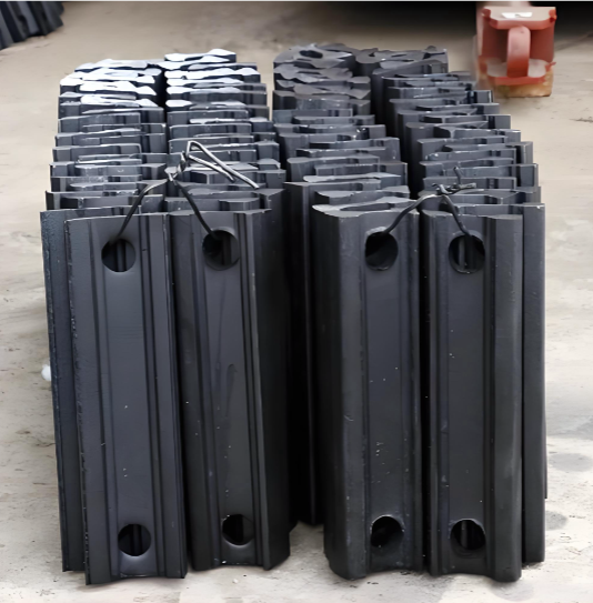 Scraper Conveyor Special Forged Scraper, Double Chain Scraper 18x64/500